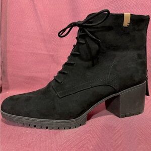 Women’s Boots